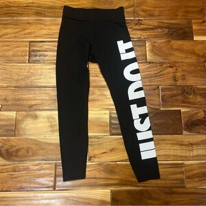 Nike Women's Size M Black Graphic Leggings Just Do It Athleisure Performance